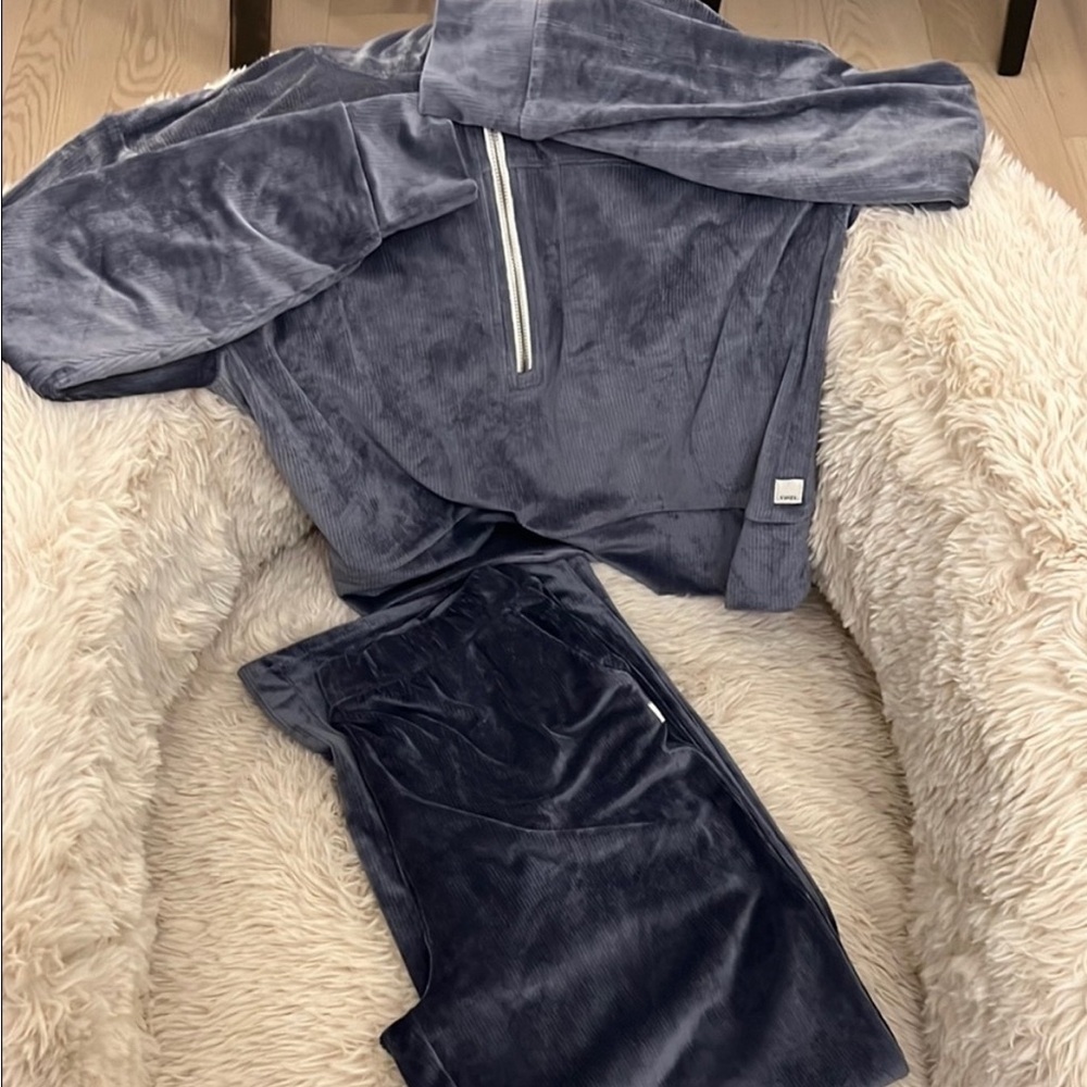 Velvet Track pants in blue